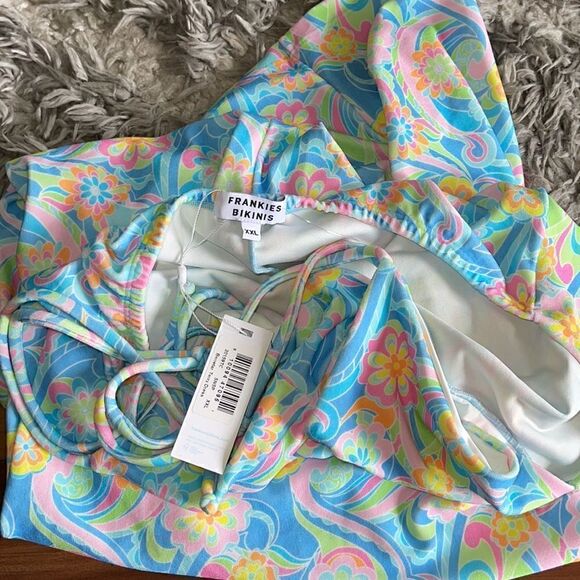 NWT Frankie’s Bikinis Terry coverup dress - Picture 7 of 7